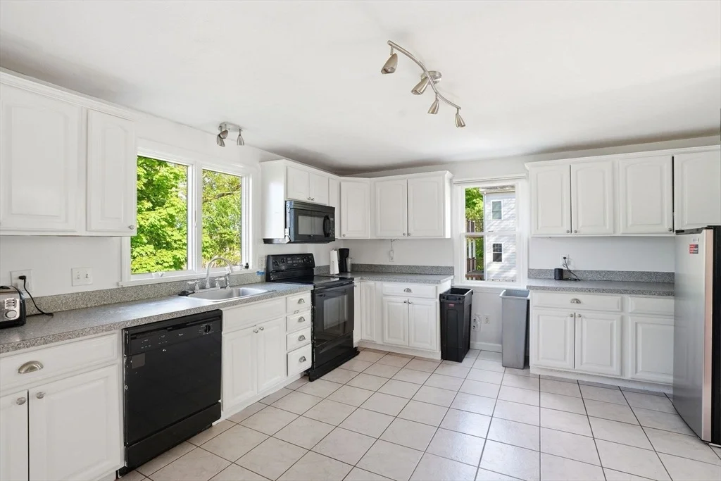 Photo of 42 Duck Ln
