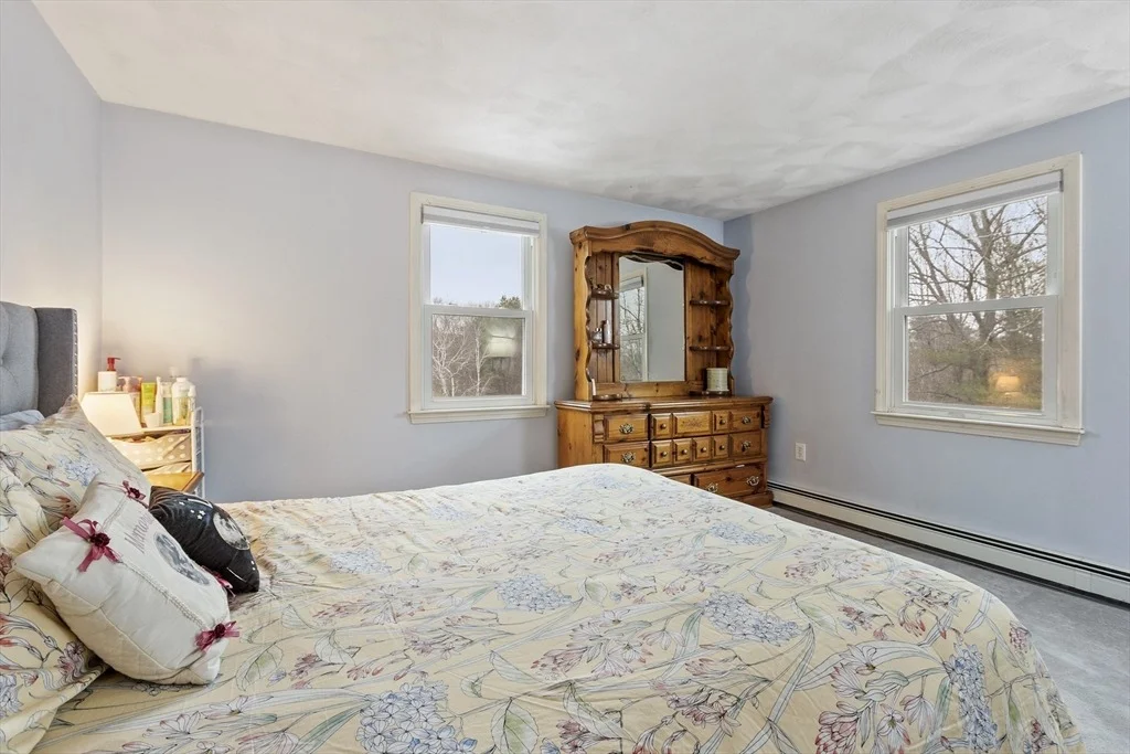 Photo of 27 Merrimac Dr