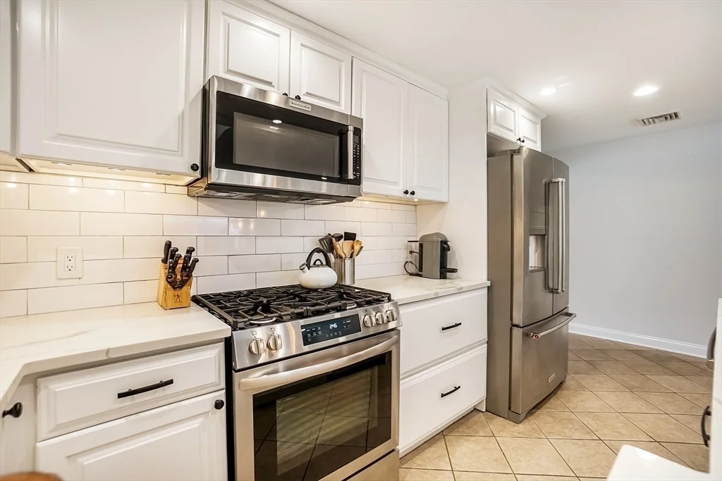 Photo of 19 Edgell Dr