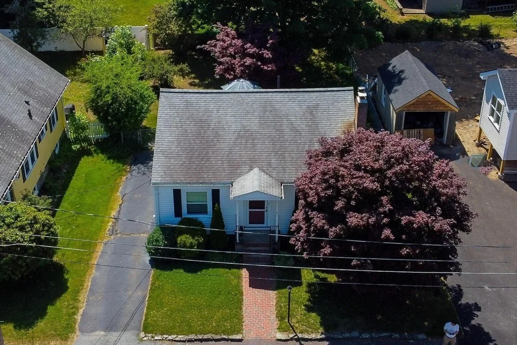 Photo of 8 Ames Street