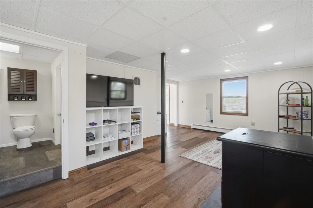 Photo of 563 Pochassic Rd.
