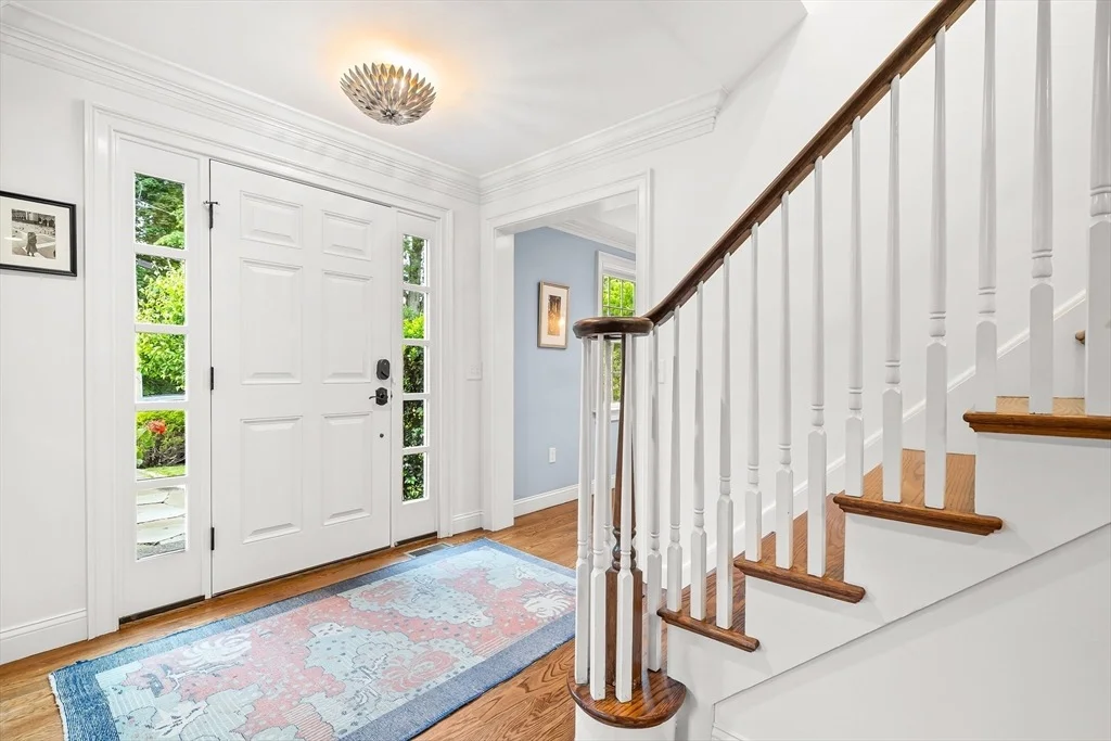 Photo of 10 Kirkland Circle