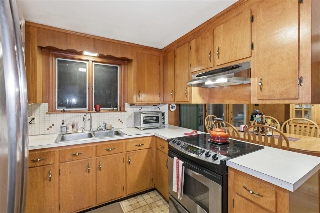 Photo of 43 Duston Dr