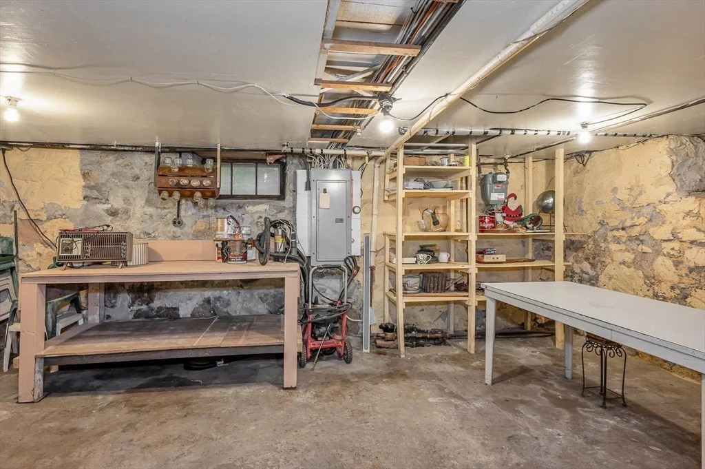 Photo of 160 Forest St