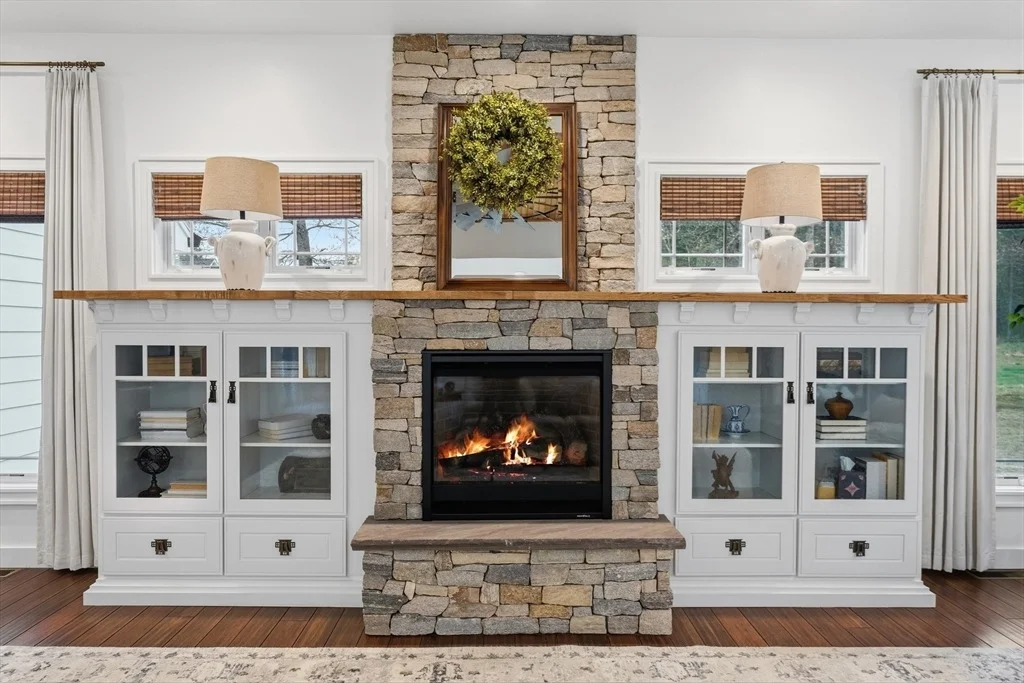 Photo of 158 Pinecrest Rd