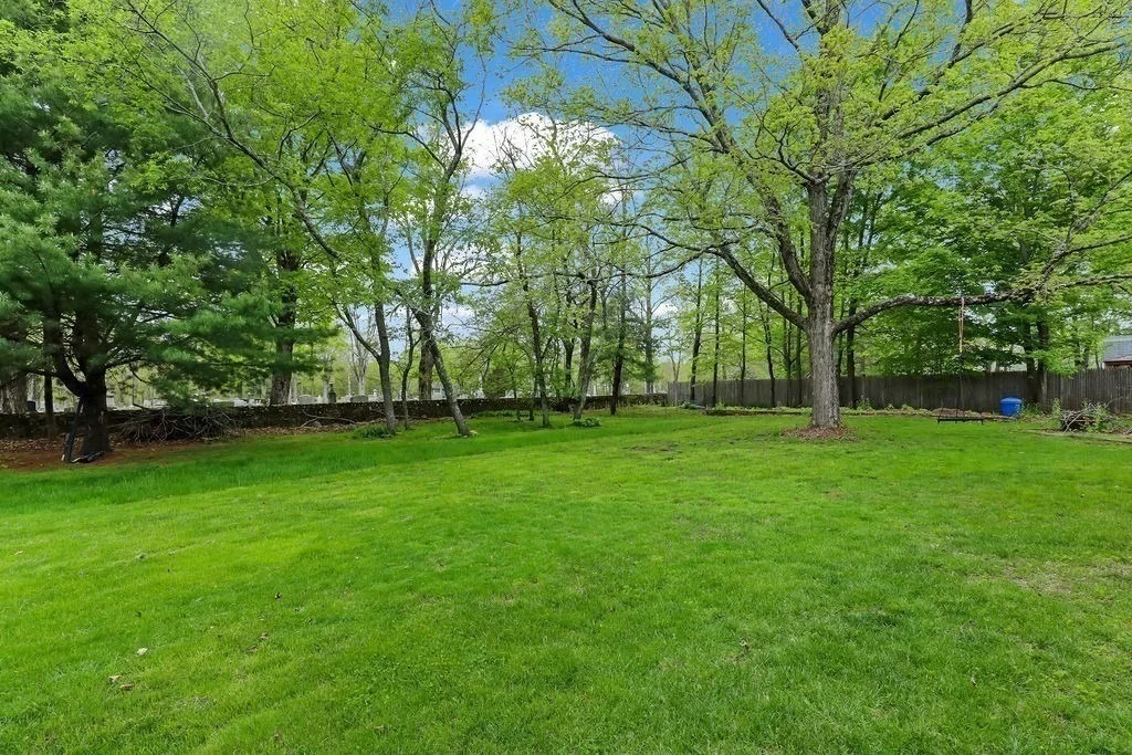 Photo of 26 Bacon Sq