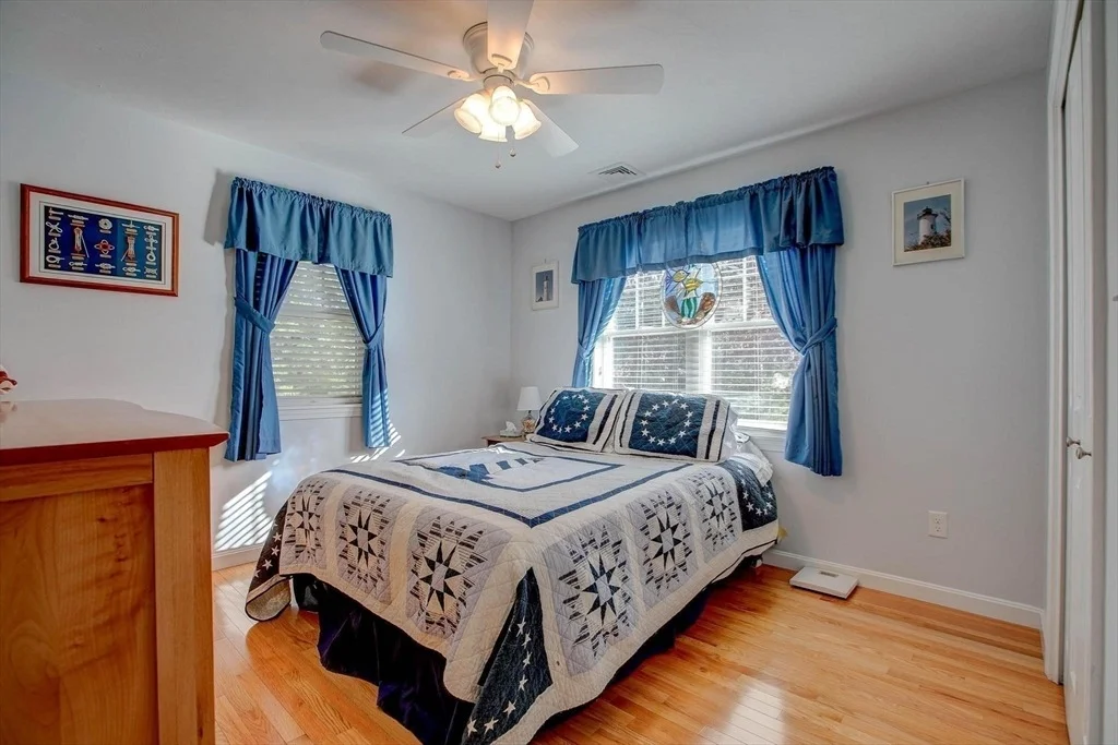 Photo of 19 Datewood St
