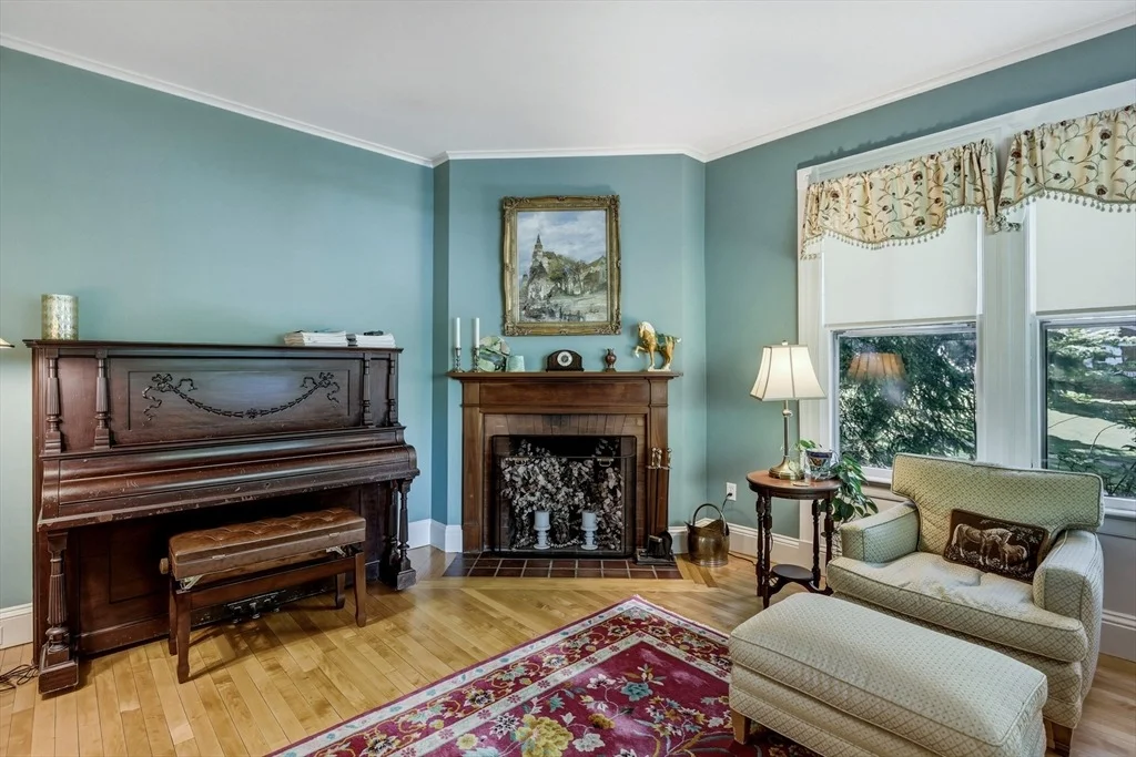 Photo of 91 Sunset Ave