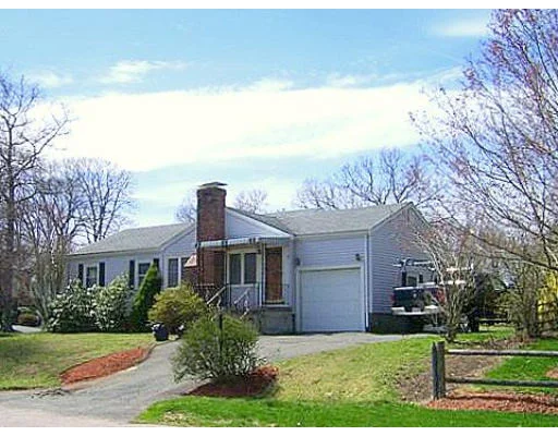 Photo of 90 Spruce Road