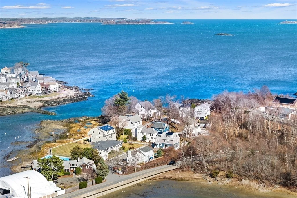 Photo of 4 Winter Island Rd