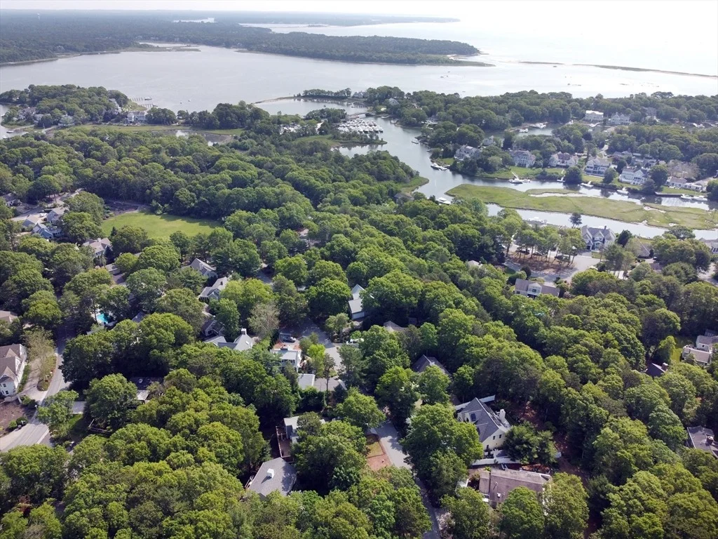 Photo of 18 Periwinkle Ln