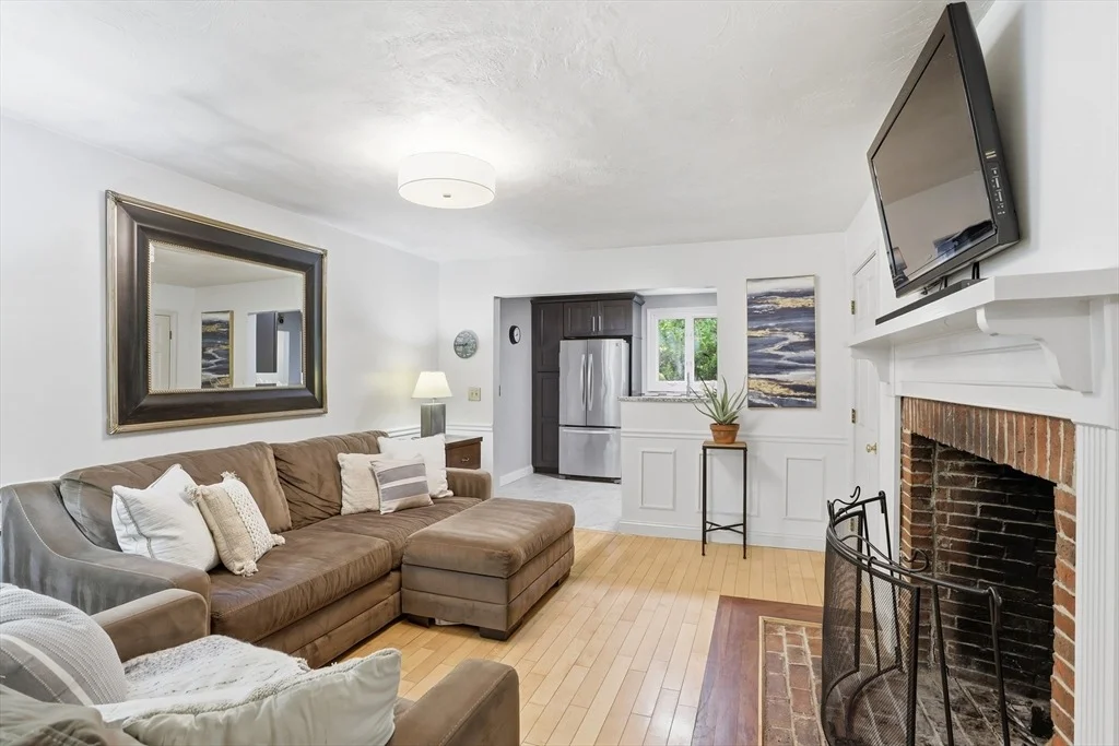 Photo of 123 Sugar Rd