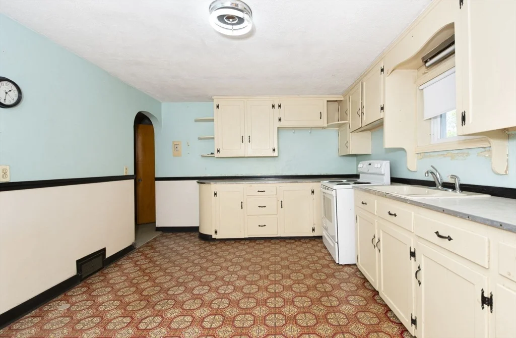 Photo of 73 Appleton Rd