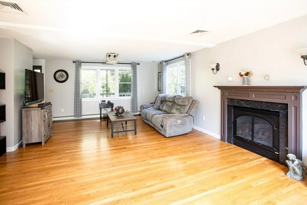 Photo of 14 Shady Ln