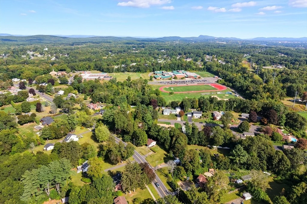 Photo of 636 Amostown Road