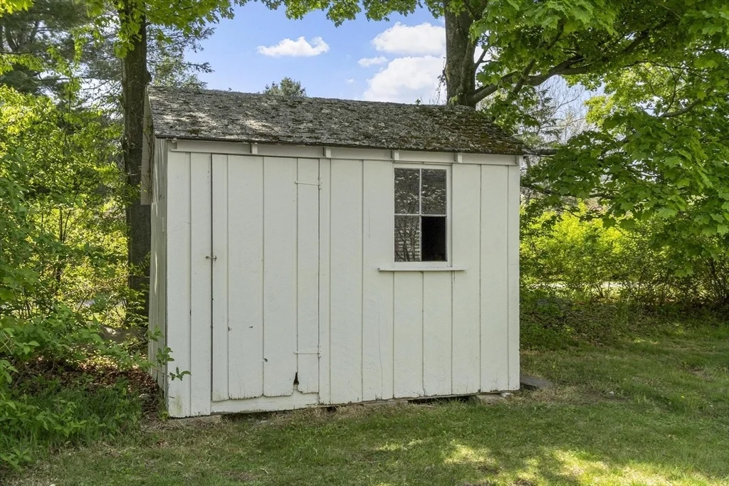 Photo of 222 Still River Road