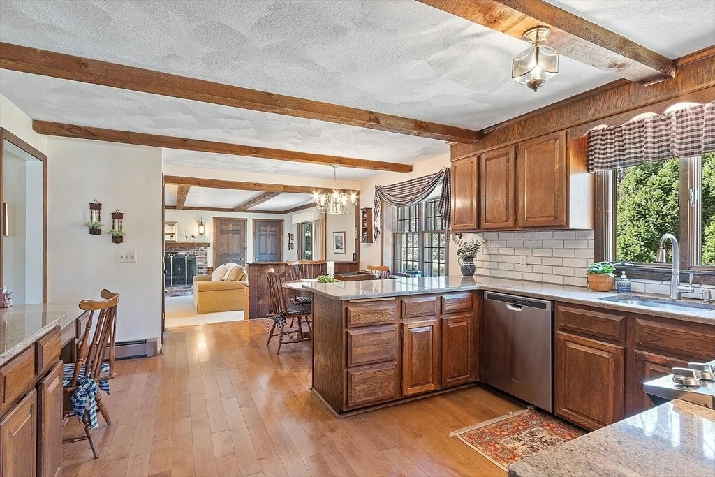 Photo of 16 Stonehill Rd