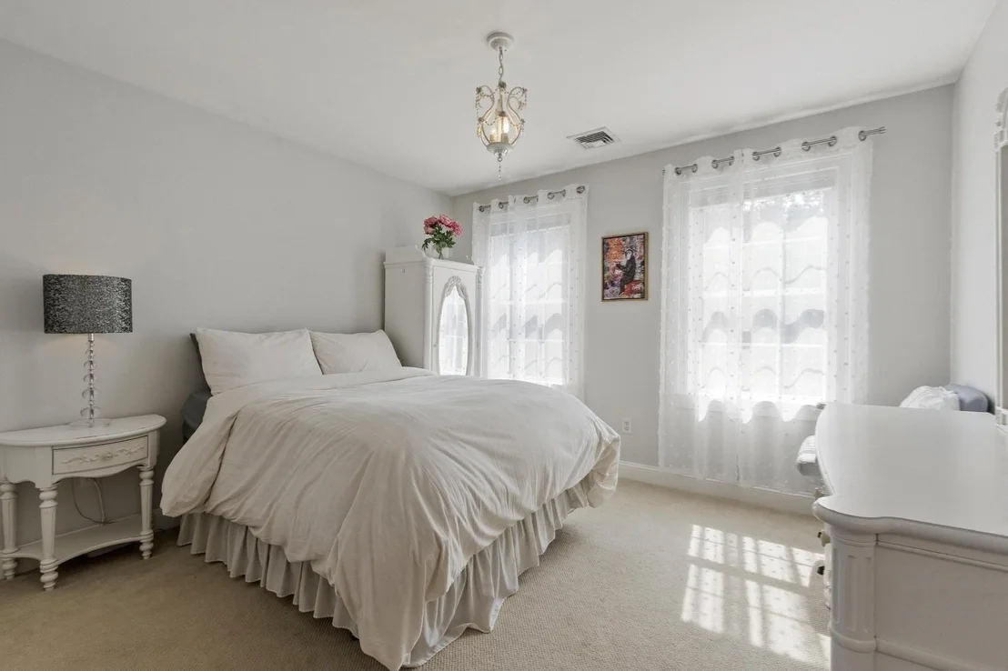 Photo of 35 Sandy Ridge Road