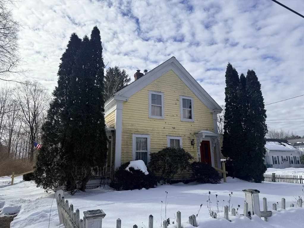 Photo of 8 Maple Street
