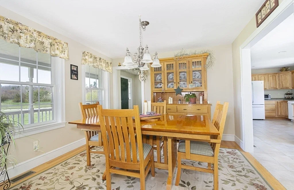 Photo of 70 Skyline Dr