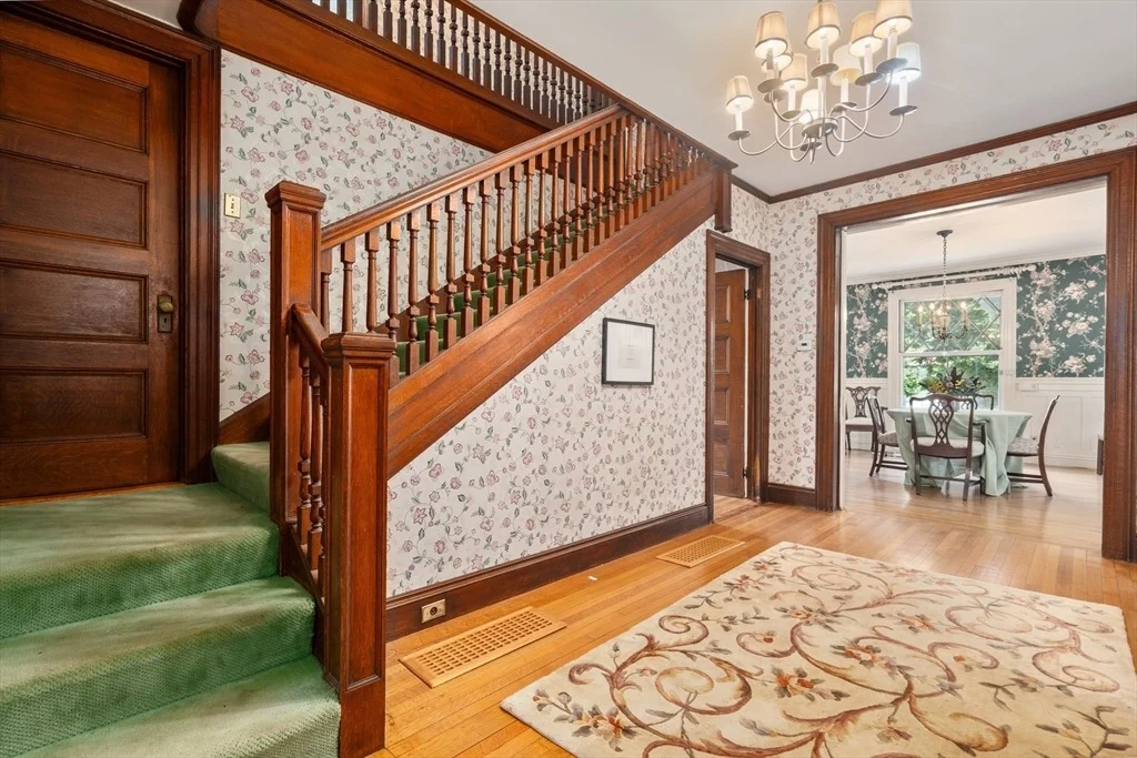 Photo of 121 State St