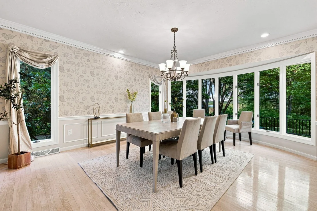 Photo of 4 Webster Cir
