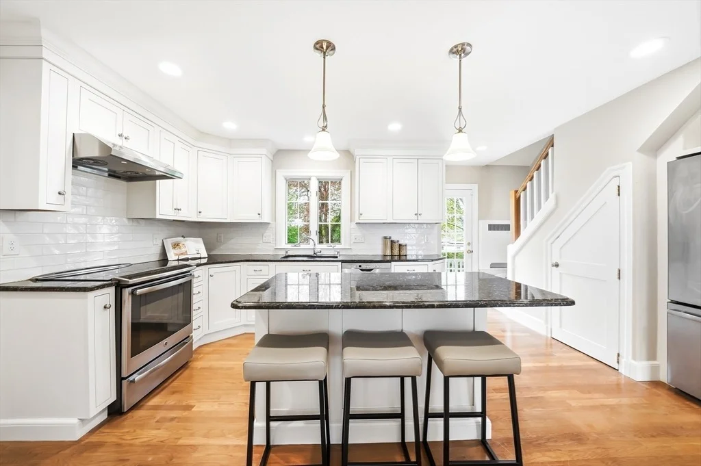 Photo of 28 Homer Rd