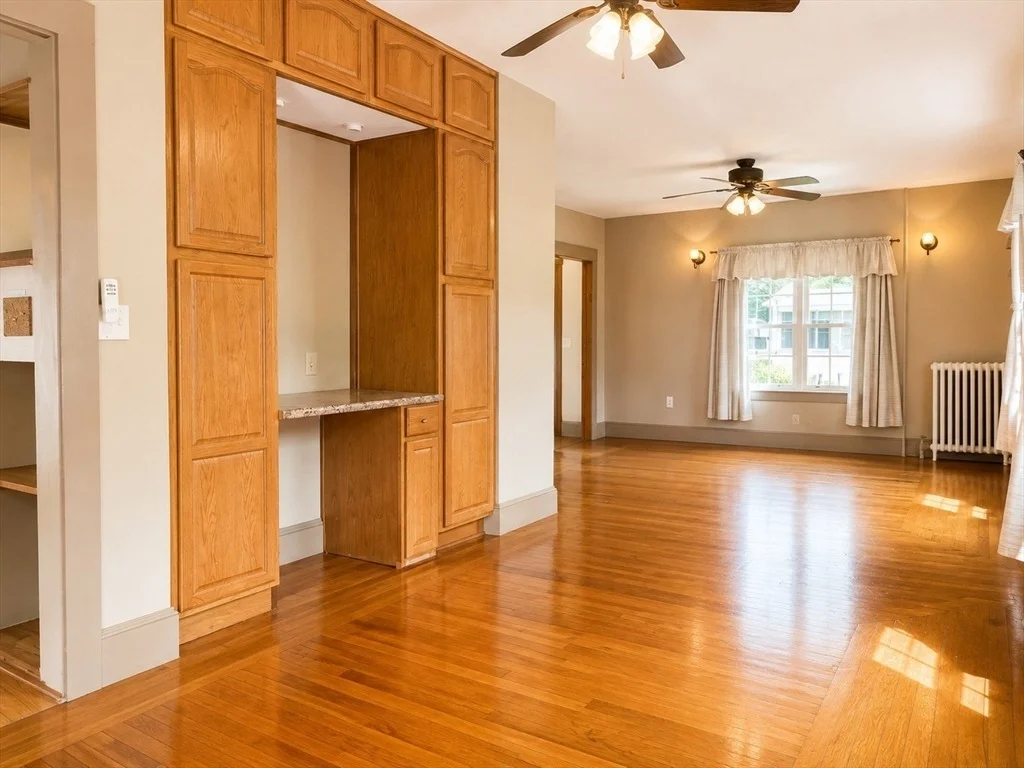 Photo of 6 Torrey St.