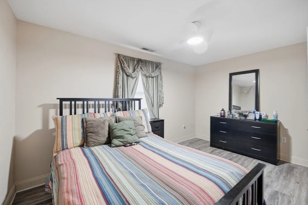 Photo of 239 Fuller Road