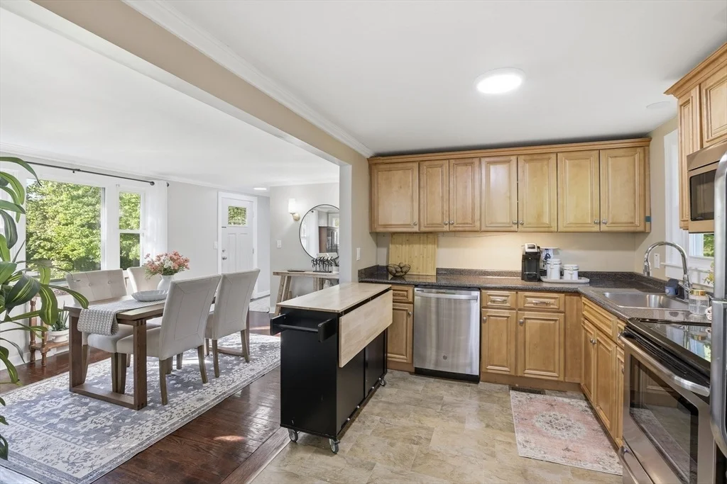 Photo of 111 Pleasant Street
