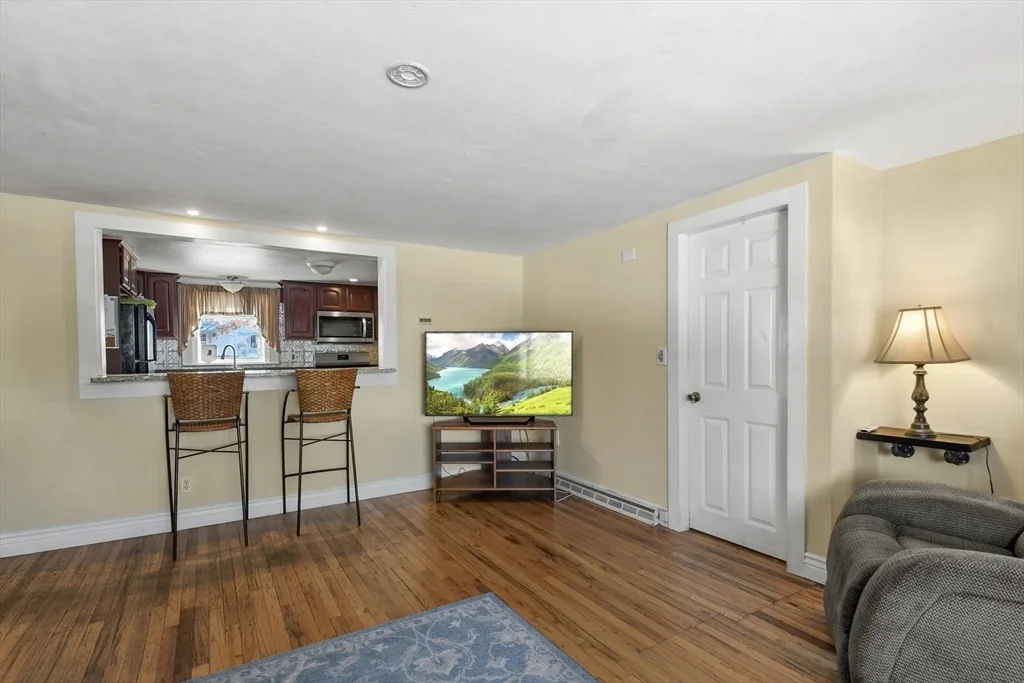Photo of 23 Edgewood Rd