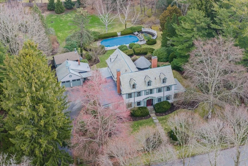 Photo of 45 Forest Ave