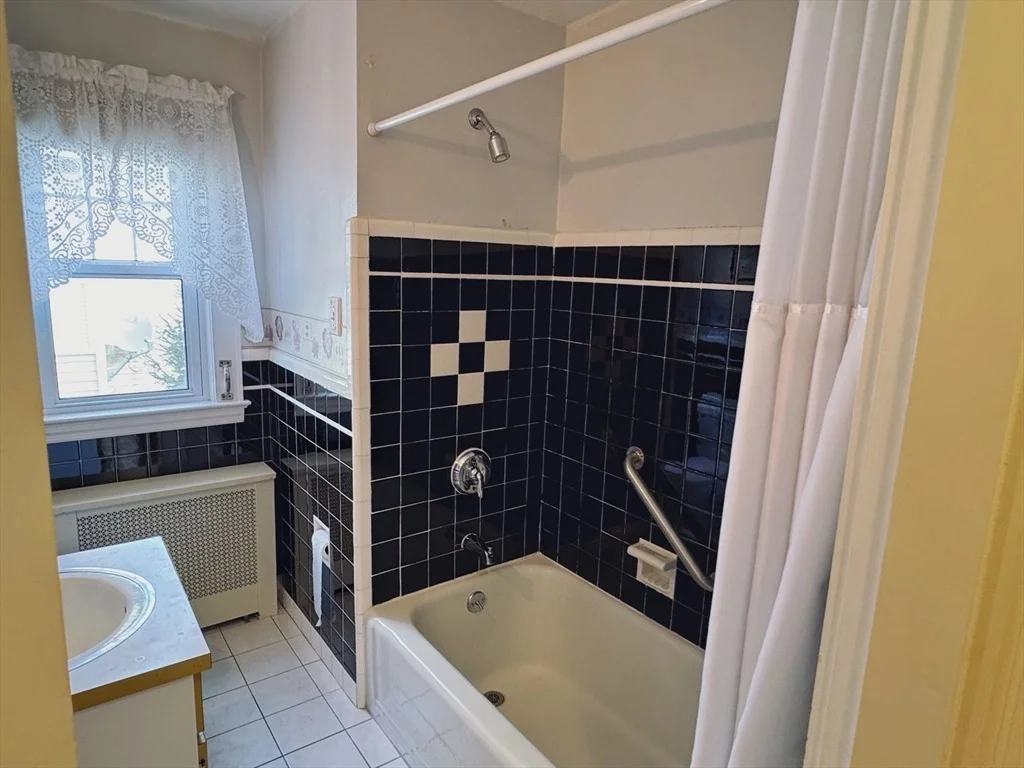Photo of 80 Clark St