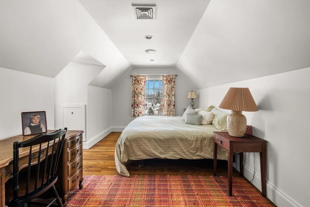 Photo of 45 Forest Ave