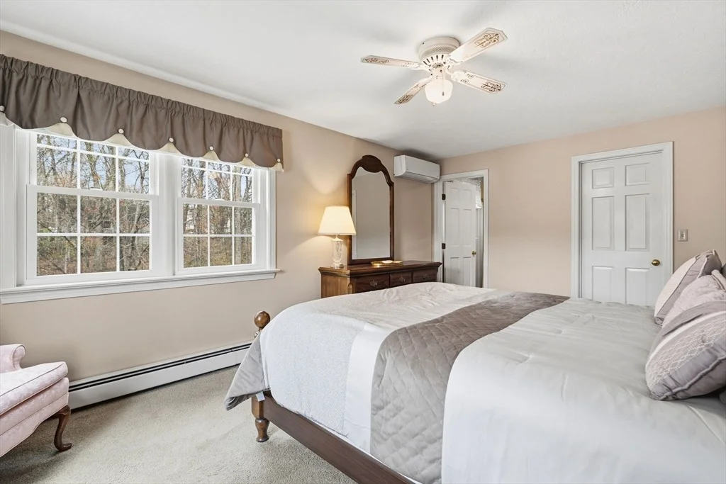Photo of 32 Dolly Dr