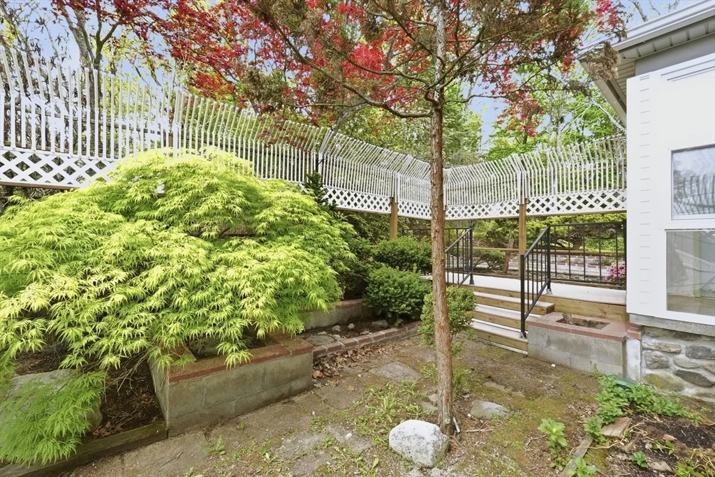 Photo of 18 Maple St