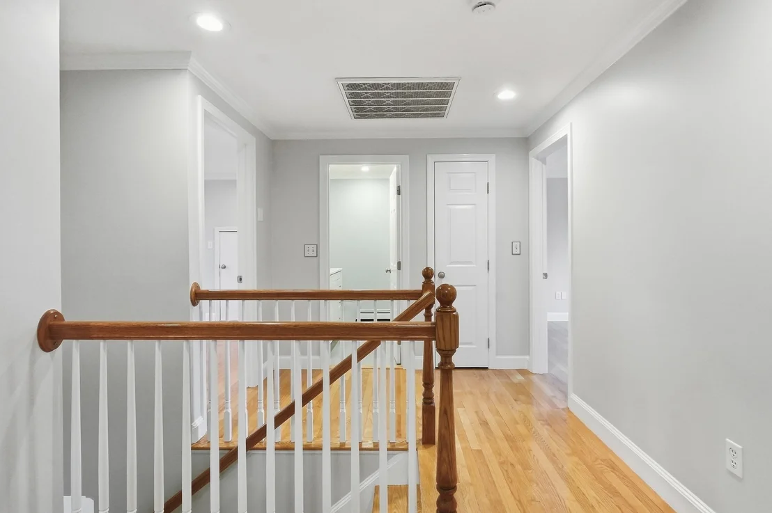 Photo of 6 Turner Dr
