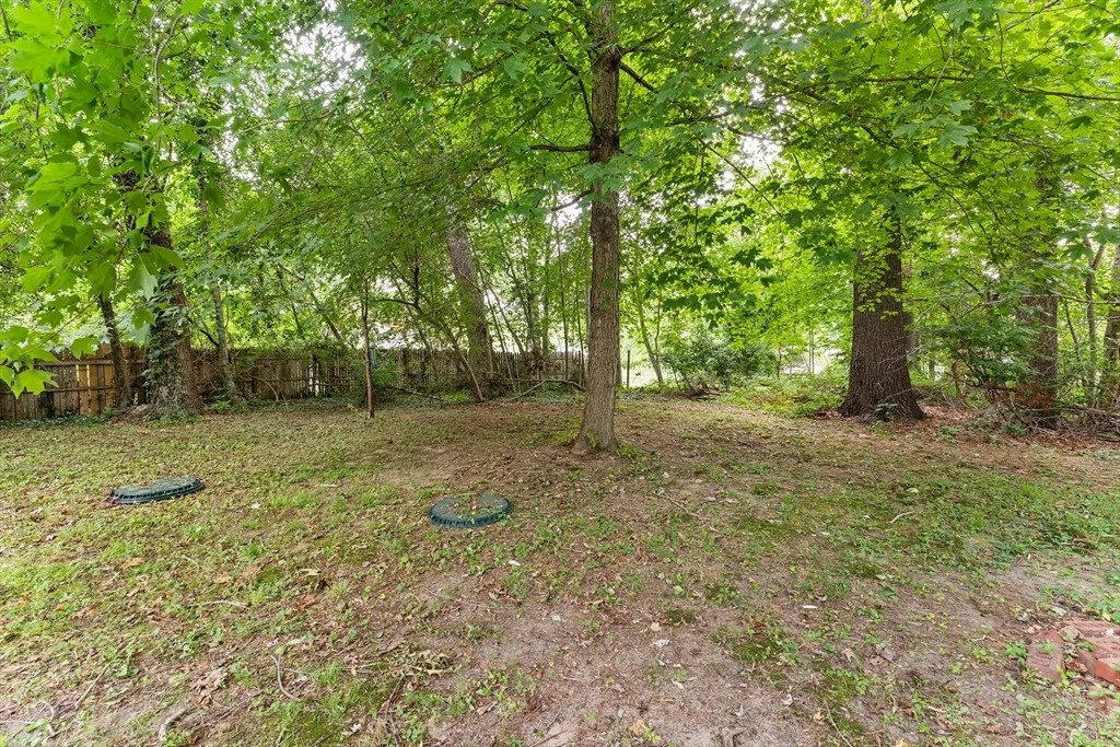 Photo of 93 Annawon Dr