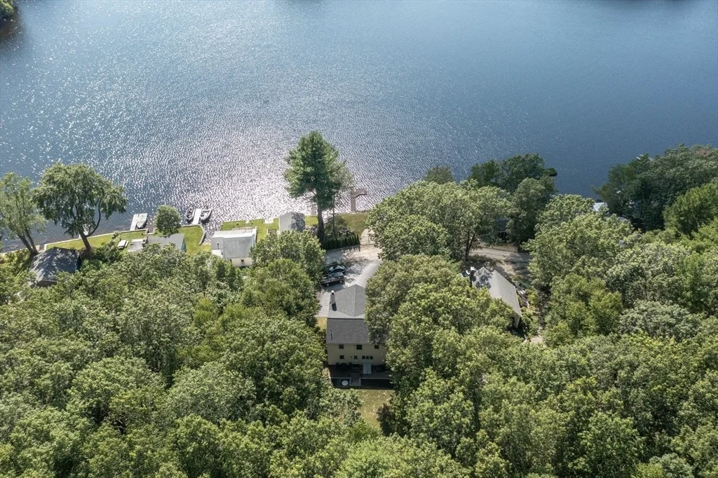 Photo of 19 Laurel Glades