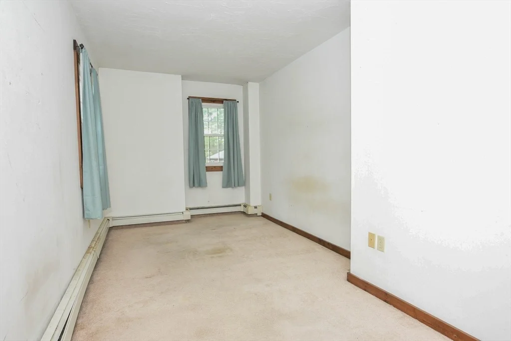 Photo of 325 River Street