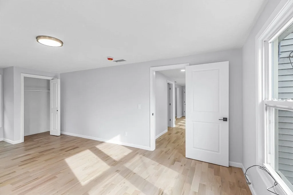 Photo of 143 James St