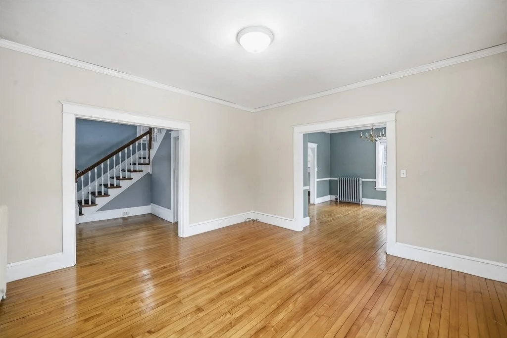 Photo of 18 Crescent St