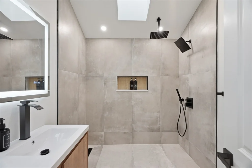 Photo of 7 Berkeley St