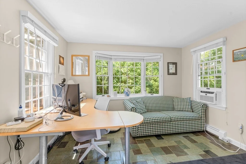 Photo of 20 Monahansett Rd