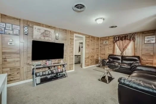 Photo of 132 Croyden Ter