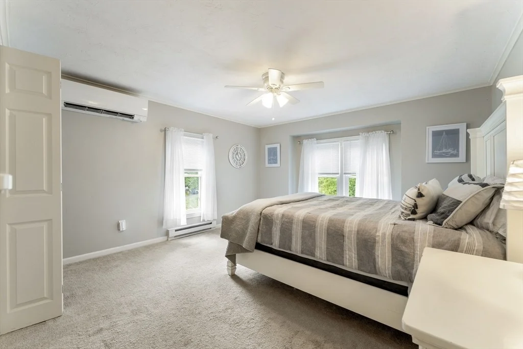 Photo of 11 Scenic Ave