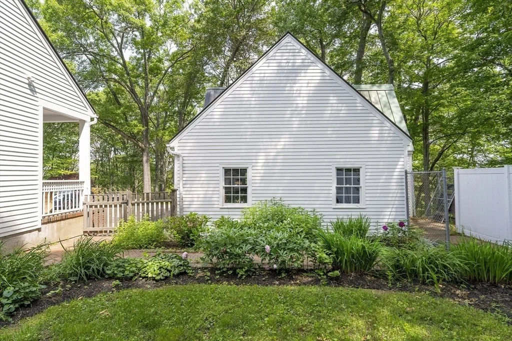 Photo of 30 Summit Ave