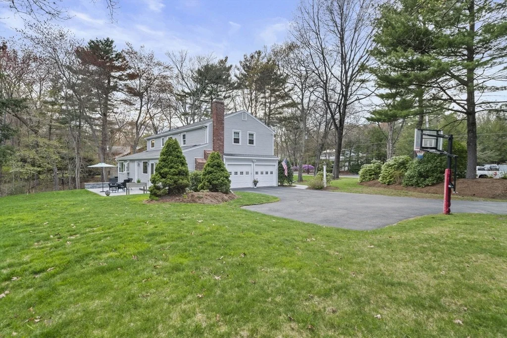 Photo of 30 Mallard Dr