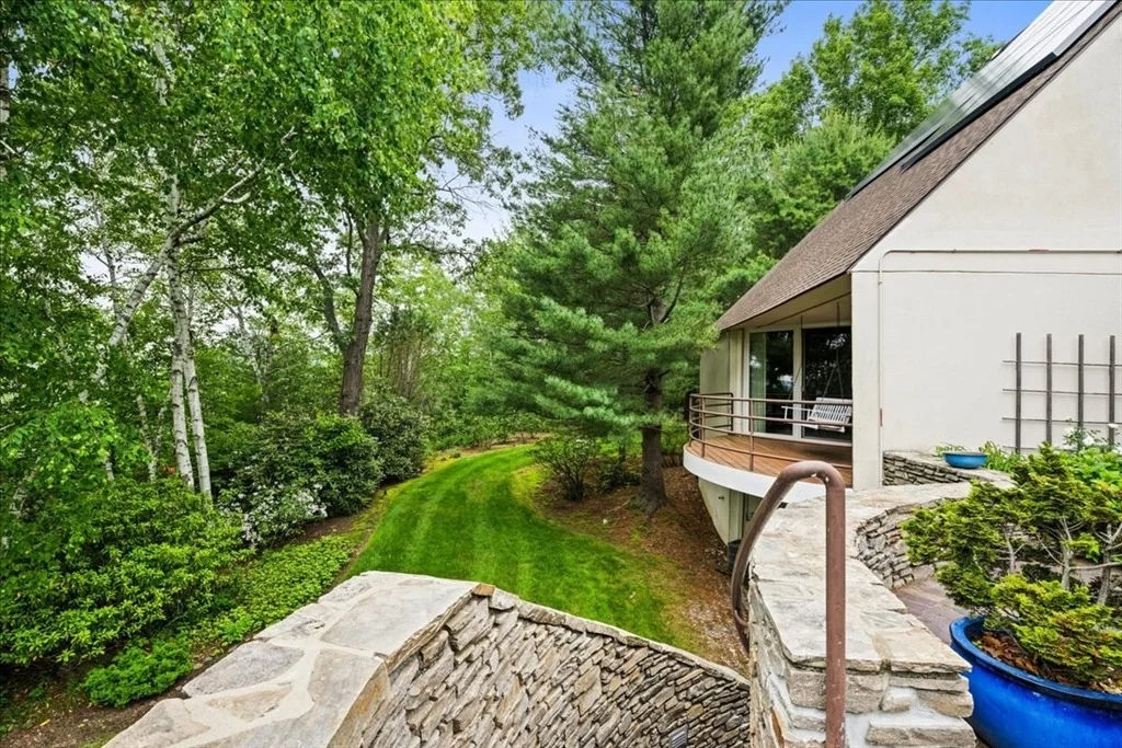 Photo of 45 Hickory Dr