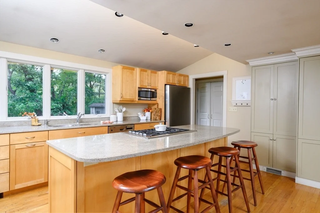 Photo of 79 Whitcomb Ave